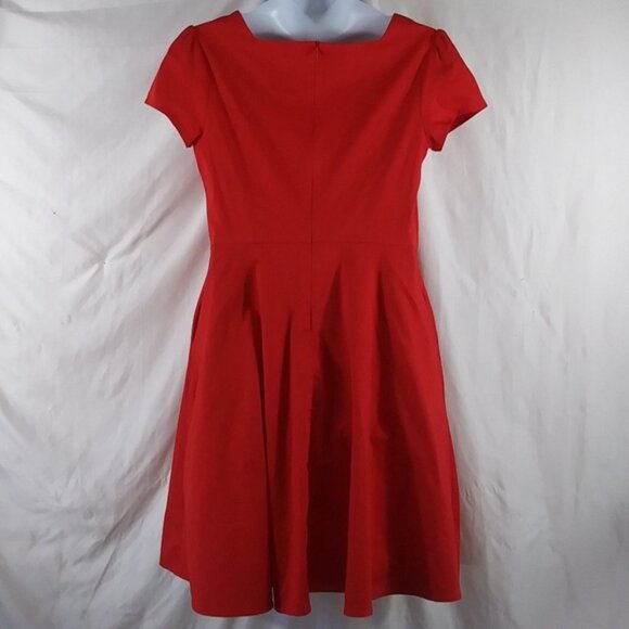 Girstunm Women's Red Short Sleeve Fit & Flare Pleated Mini Dress Plus Size 3XL - Picture 2 of 6